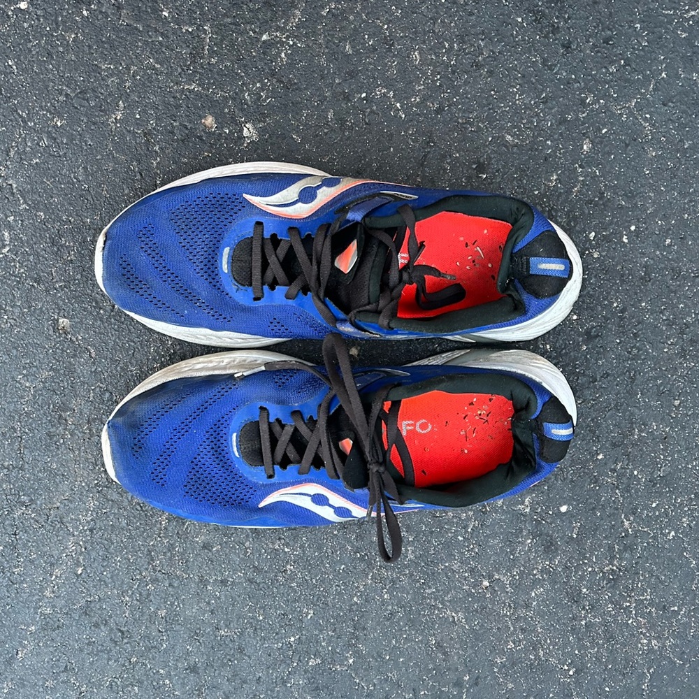 Saucony Guides Men’s Running Shoes